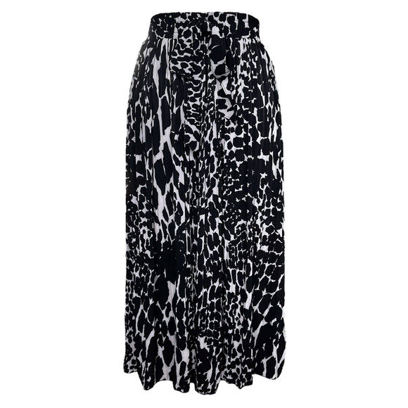 NWT - Metrowear Pleated Skirt (Size: XL) - Picture 1 of 3